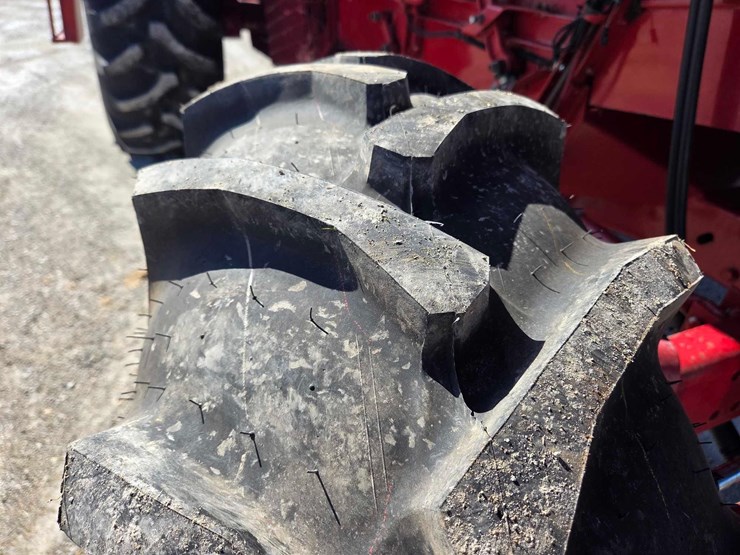 case-ih-1644-image-47