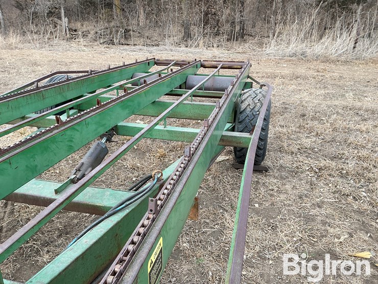 john-deere-200-image-14