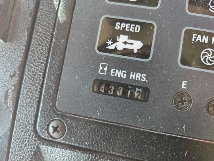 case-ih-1644-image-121