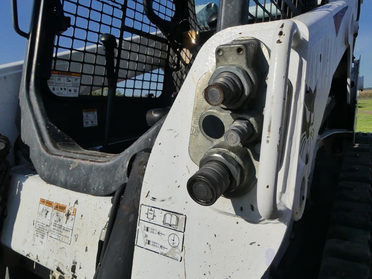 2019-bobcat-t650-image-11