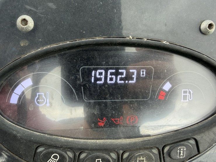 2023-bobcat-l28-image-12