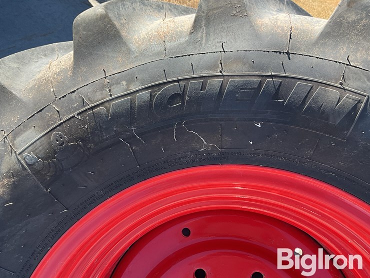 fendt-300-vario-image-11