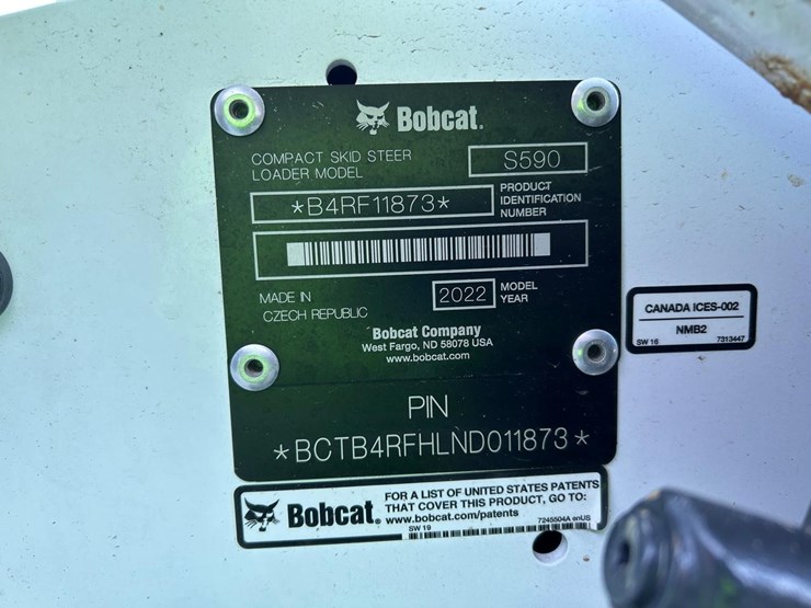 2022-bobcat-s590-image-28