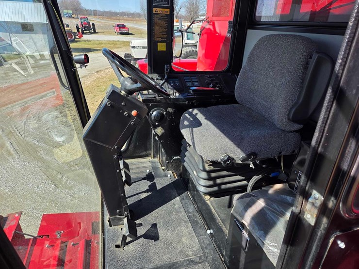 case-ih-1644-image-108