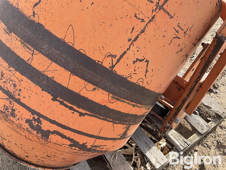 big-red-cement-mixer-image-18