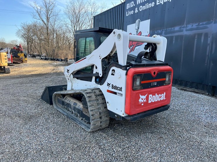2016-bobcat-t770-image-4