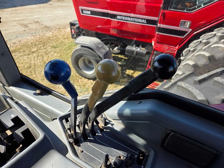 case-ih-7110-image-38