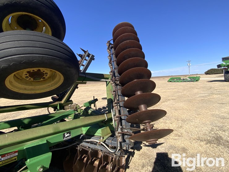 john-deere-630-image-14