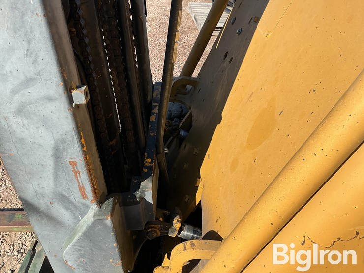 caterpillar-v40b-image-10