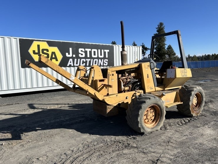 case-860-turbo-image-1