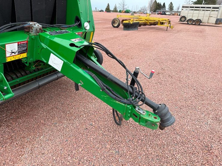 2020-john-deere-450m-image-18