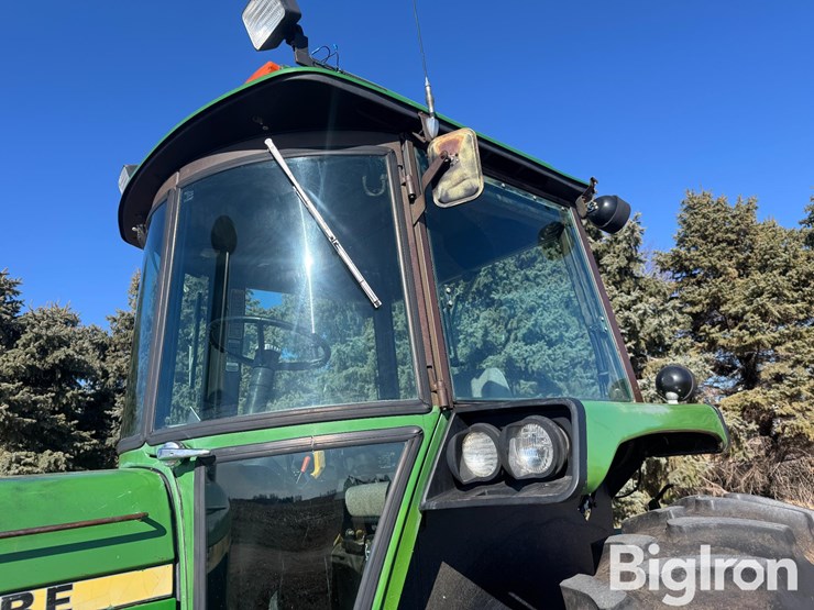 1979-john-deere-4440-image-16