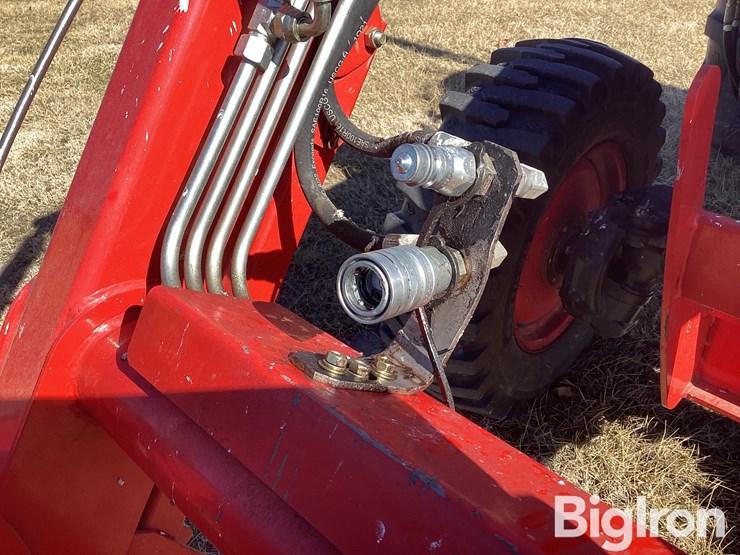 2023-branson-5835r-image-19