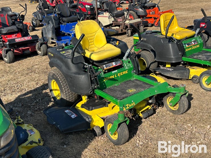 2008-john-deere-z445-image-3