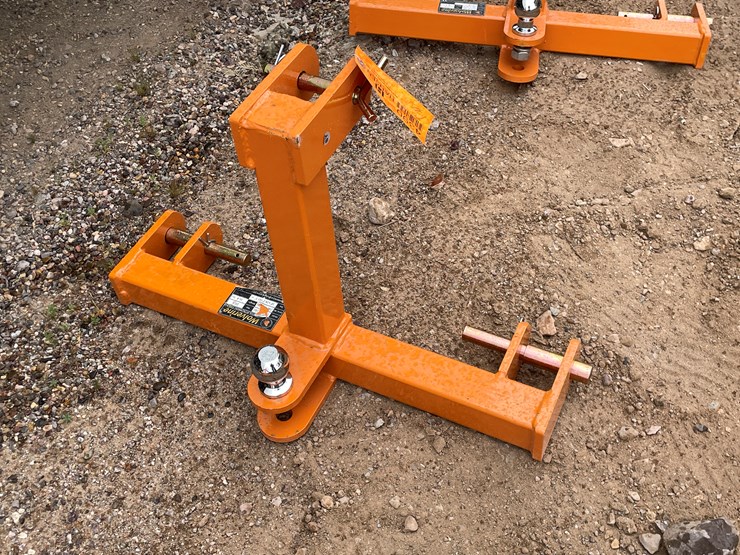 2026-caterpillar-12-image-3