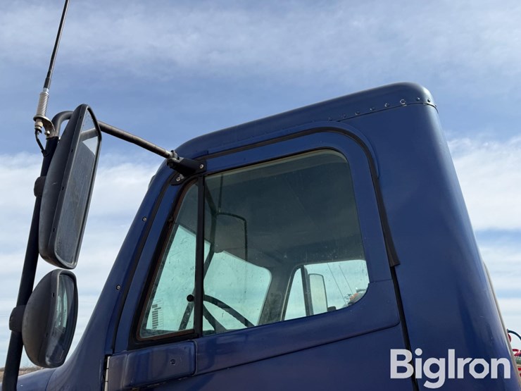 2005-freightliner-columbia-120-t/a-truck-tractor-image-18