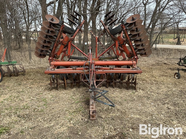 white-271-disk-image-2