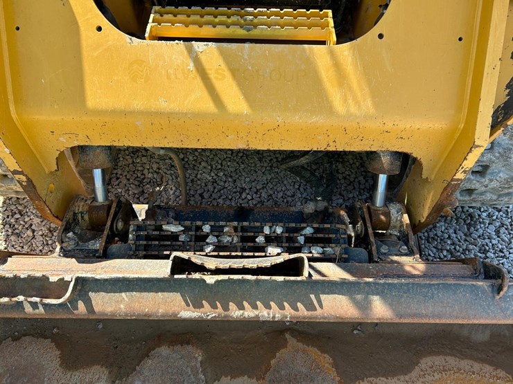 2022-caterpillar-299d3xps-skid-steer-loader-image-10