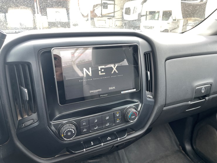 2015-chevrolet-silverado-2500-image-76