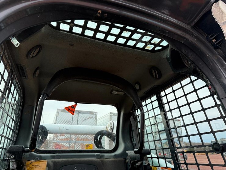 bobcat-t650-image-32