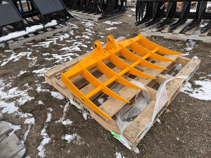 caterpillar-303-image-7