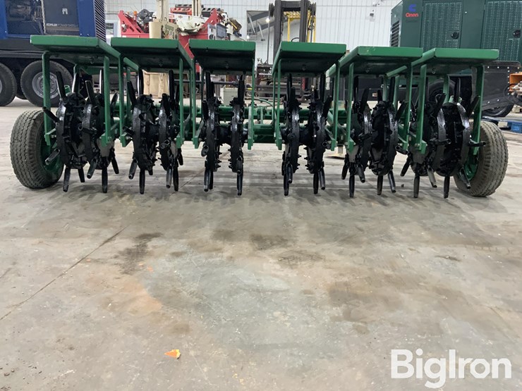 massey-ferguson-730-image-17