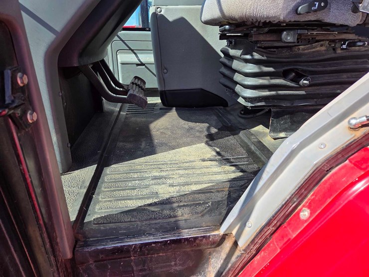 case-ih-7110-image-45