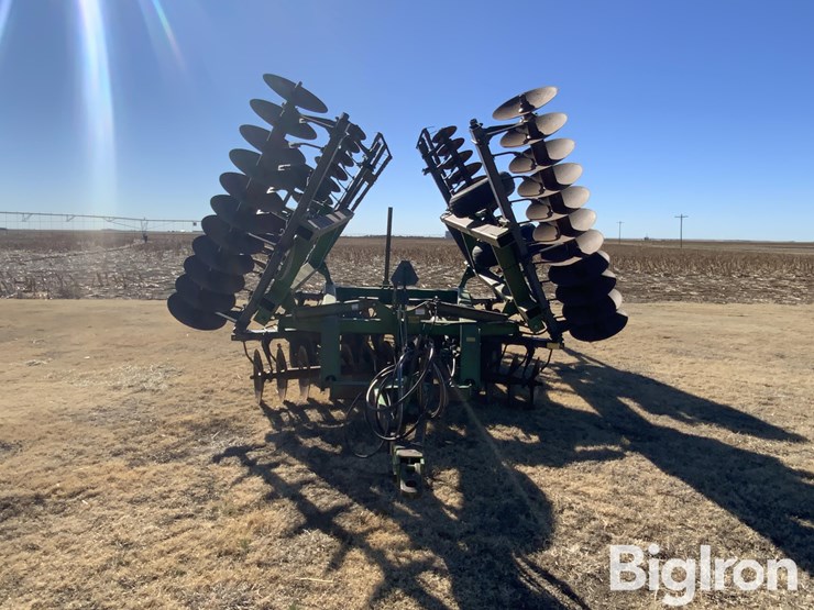 john-deere-630-image-2