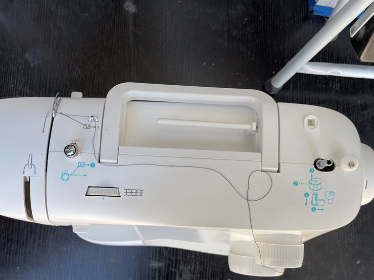 #1488-•-singer-sewing-machine-(offsite-in-el-paso)-image-8