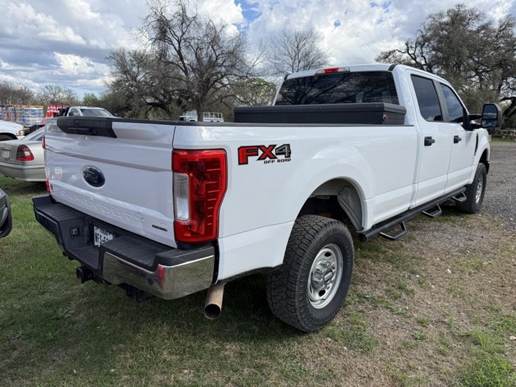 2018-ford-f250-image-6
