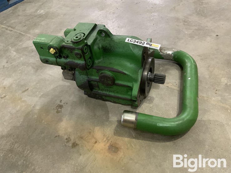 john-deere-8320-image-1