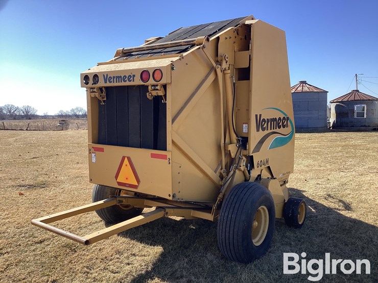 2006-vermeer-604m-image-5