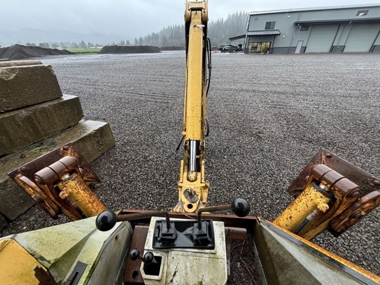 1996-caterpillar-426b-image-23