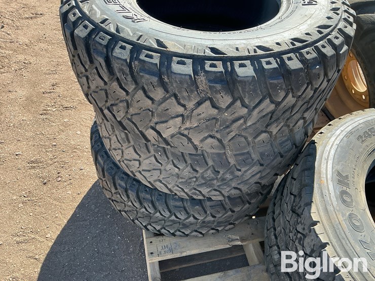 john-deere-12-image-19