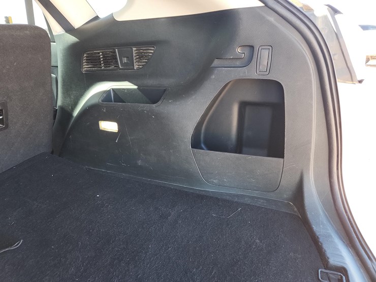 2019-ford-edge-sel-image-27