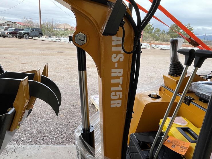 #4307-•-unused-2026-rt12r-mini-excavator-image-13