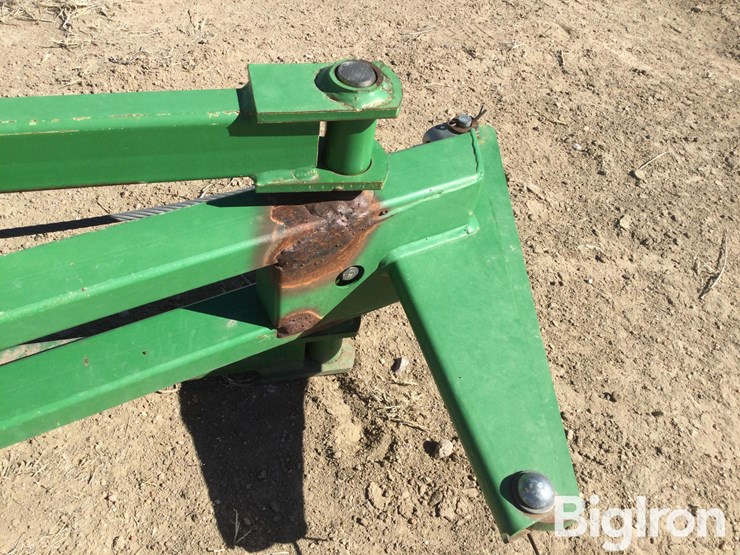 john-deere-24-image-16