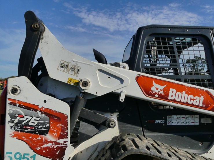 2021-bobcat-t76-image-8