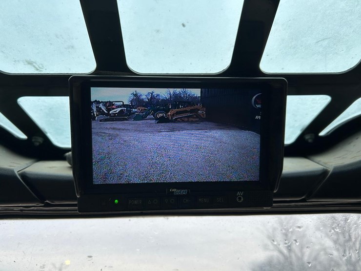 2022-bobcat-t770-image-26