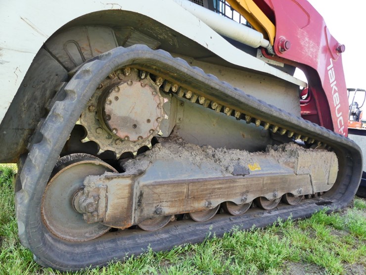 2022-takeuchi-tl12r2-image-5