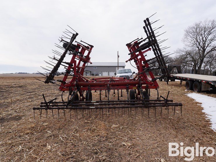 case-ih-4800-image-6