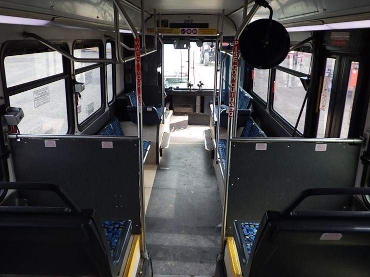2009-gillig-30'-s/a-passenger-bus-image-27