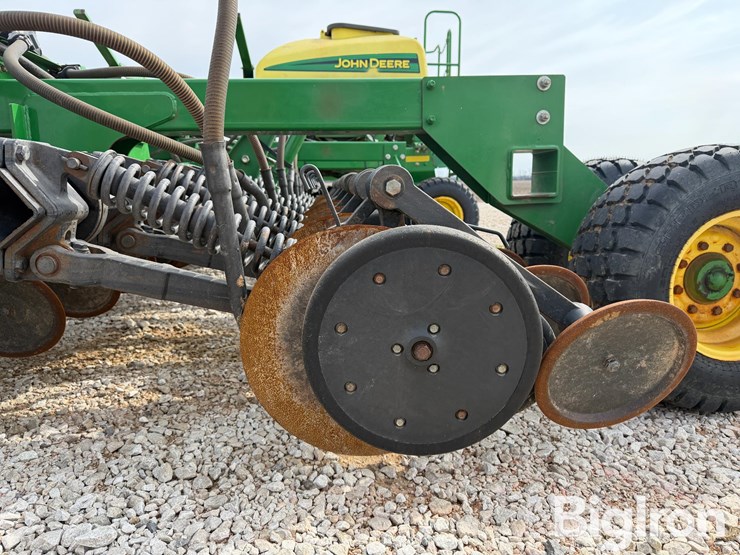 2013-john-deere-1990-image-18