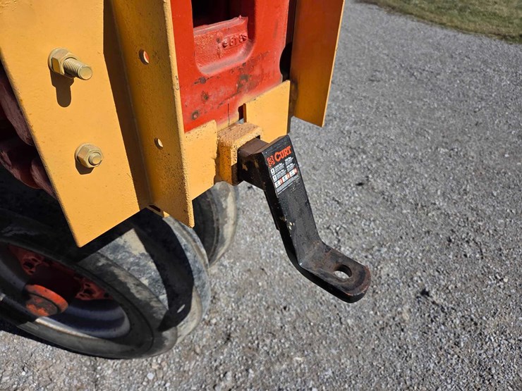 case-730-comfort-king-tractor-image-19