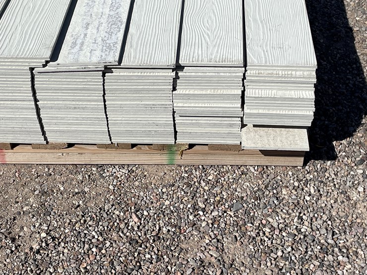 #4338-•-(appx.-150-pieces)-allura-6-¼"-primed-fiber-cement-traditional-cedar-siding-image-5