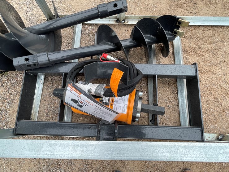 #4361-•-unused-2026-wolverine-skid-steer-auger-drive-and-bit-attachment-image-12