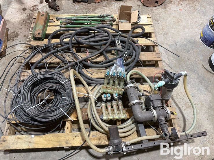 john-deere-225-image-18