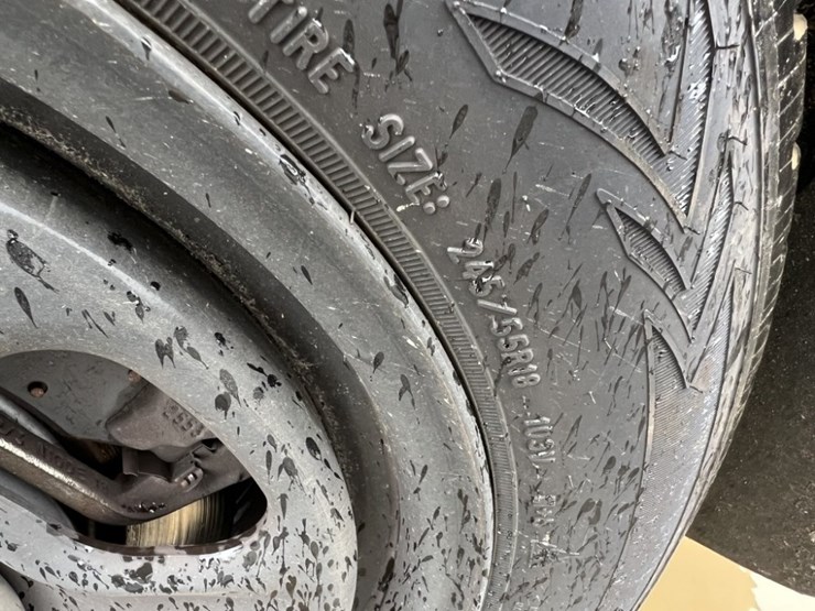 2018-ford-explorer-image-17