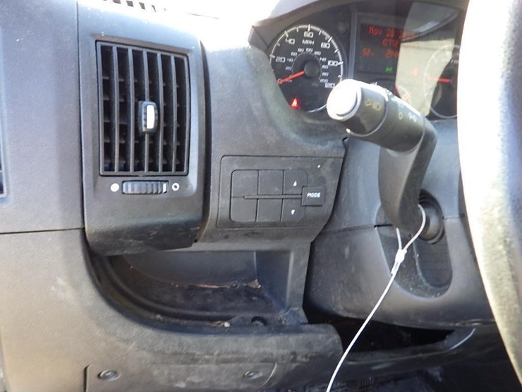 2021-dodge-1500-image-29