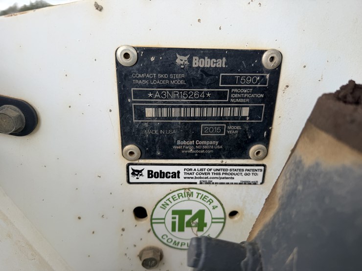 2015-bobcat-t590-image-17